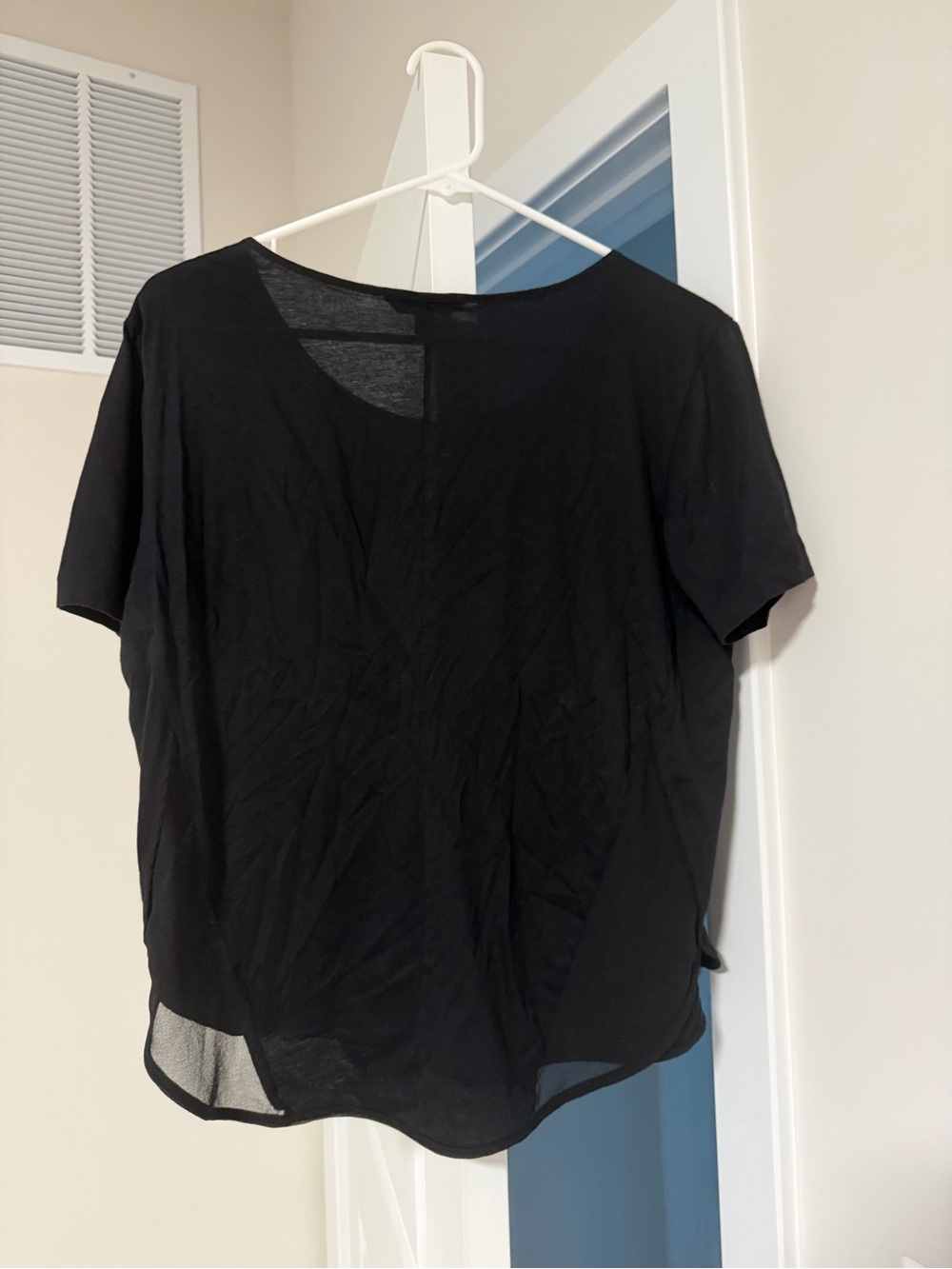 Banana Republic Black Short-Sleeve Lightweight Tee